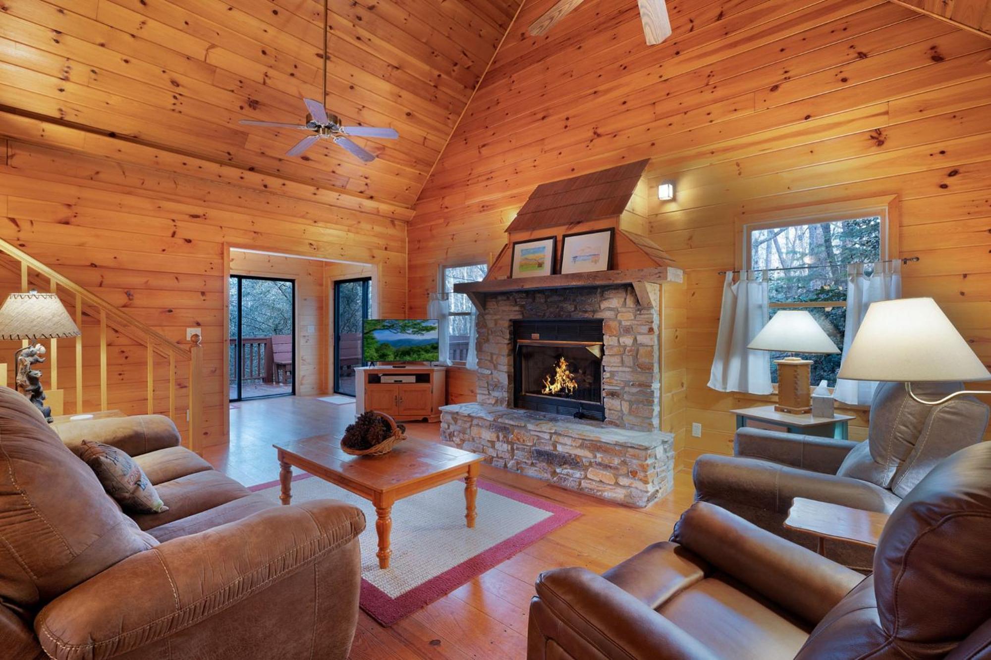 Peaceful Living Minutes From Blue Ridge Hot Tub Pool Table Villa Luaran gambar