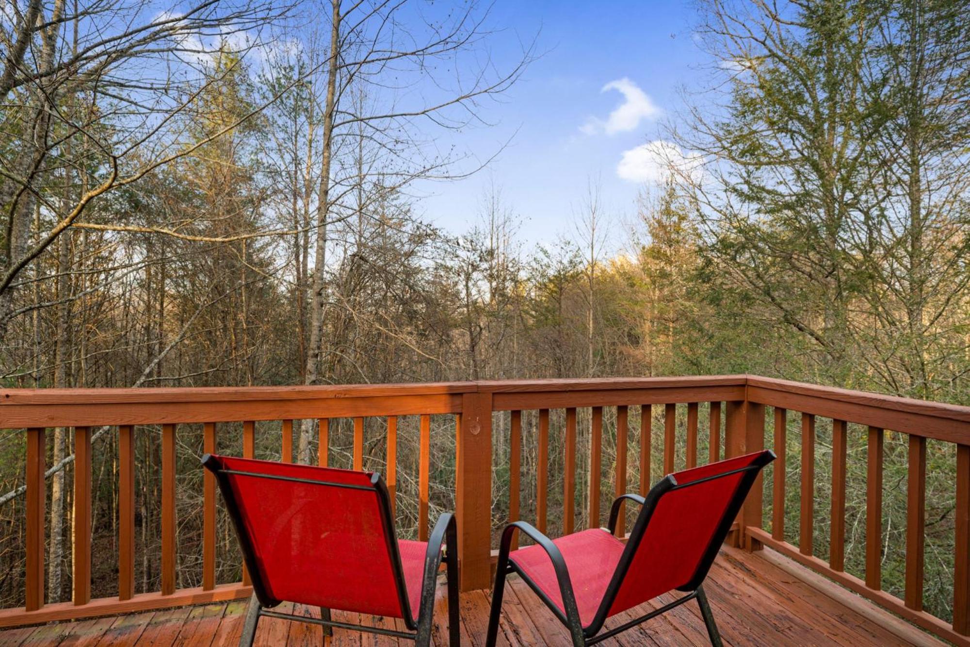Peaceful Living Minutes From Blue Ridge Hot Tub Pool Table Villa Luaran gambar