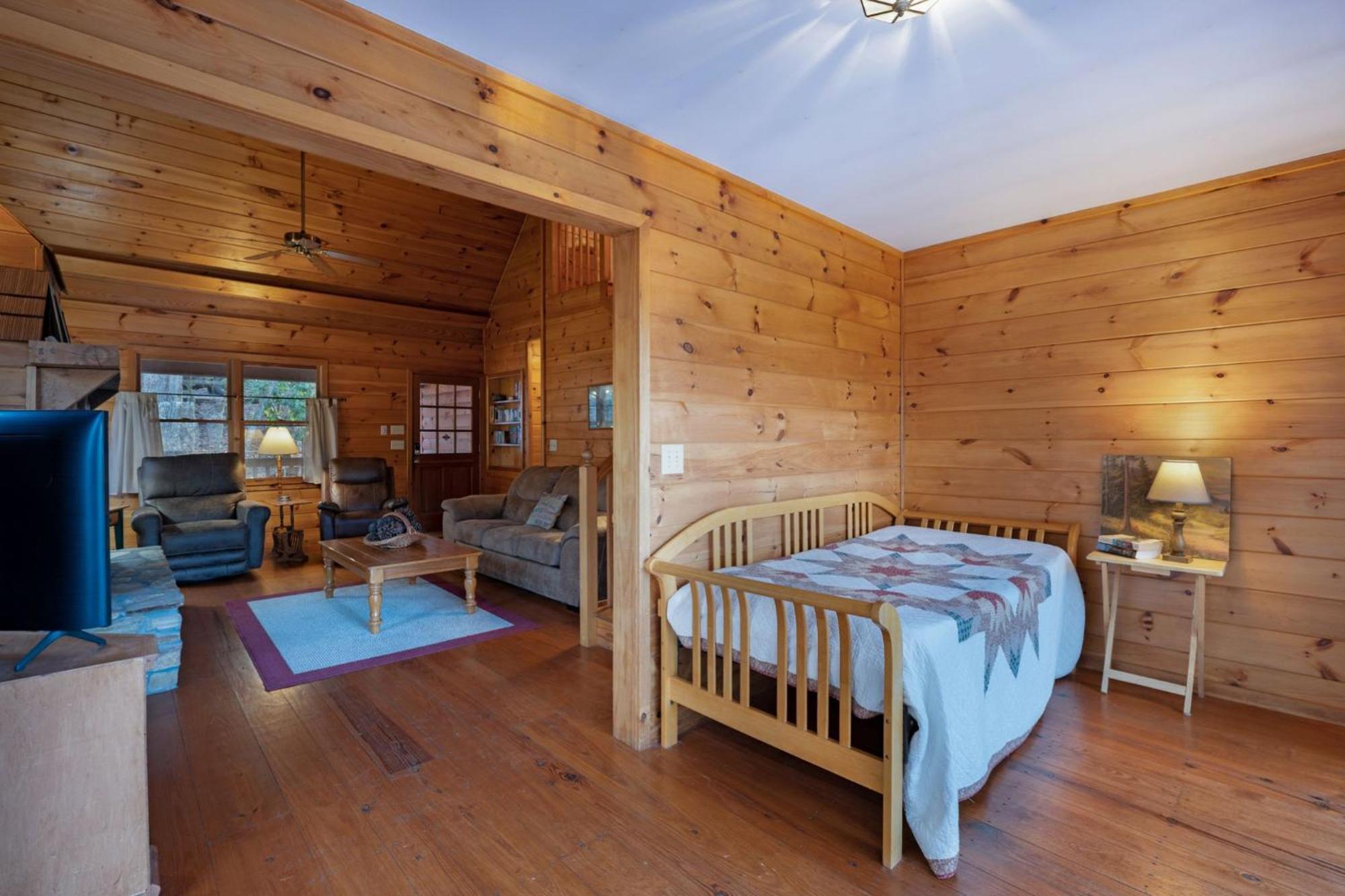 Peaceful Living Minutes From Blue Ridge Hot Tub Pool Table Villa Luaran gambar