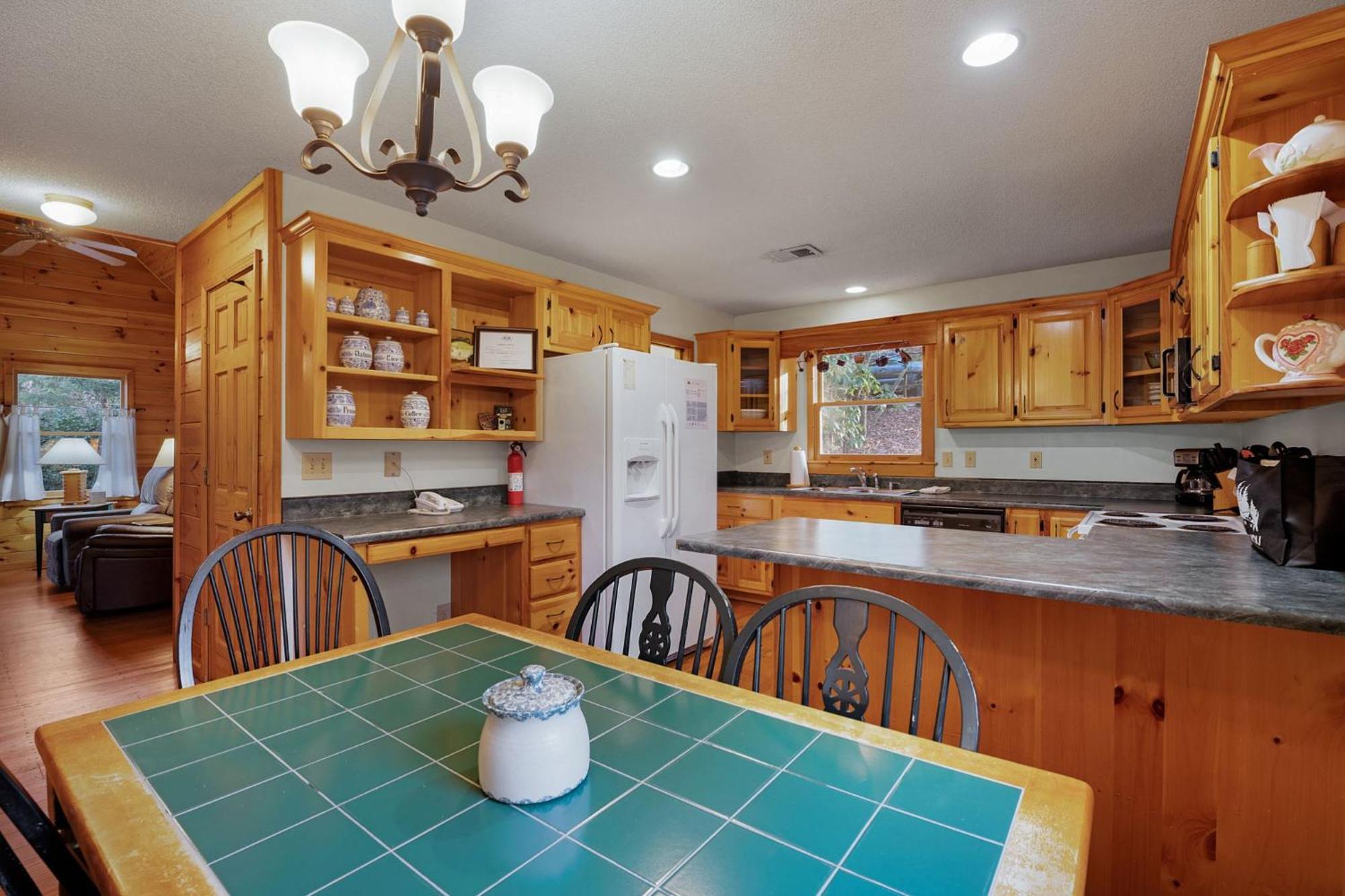 Peaceful Living Minutes From Blue Ridge Hot Tub Pool Table Villa Luaran gambar