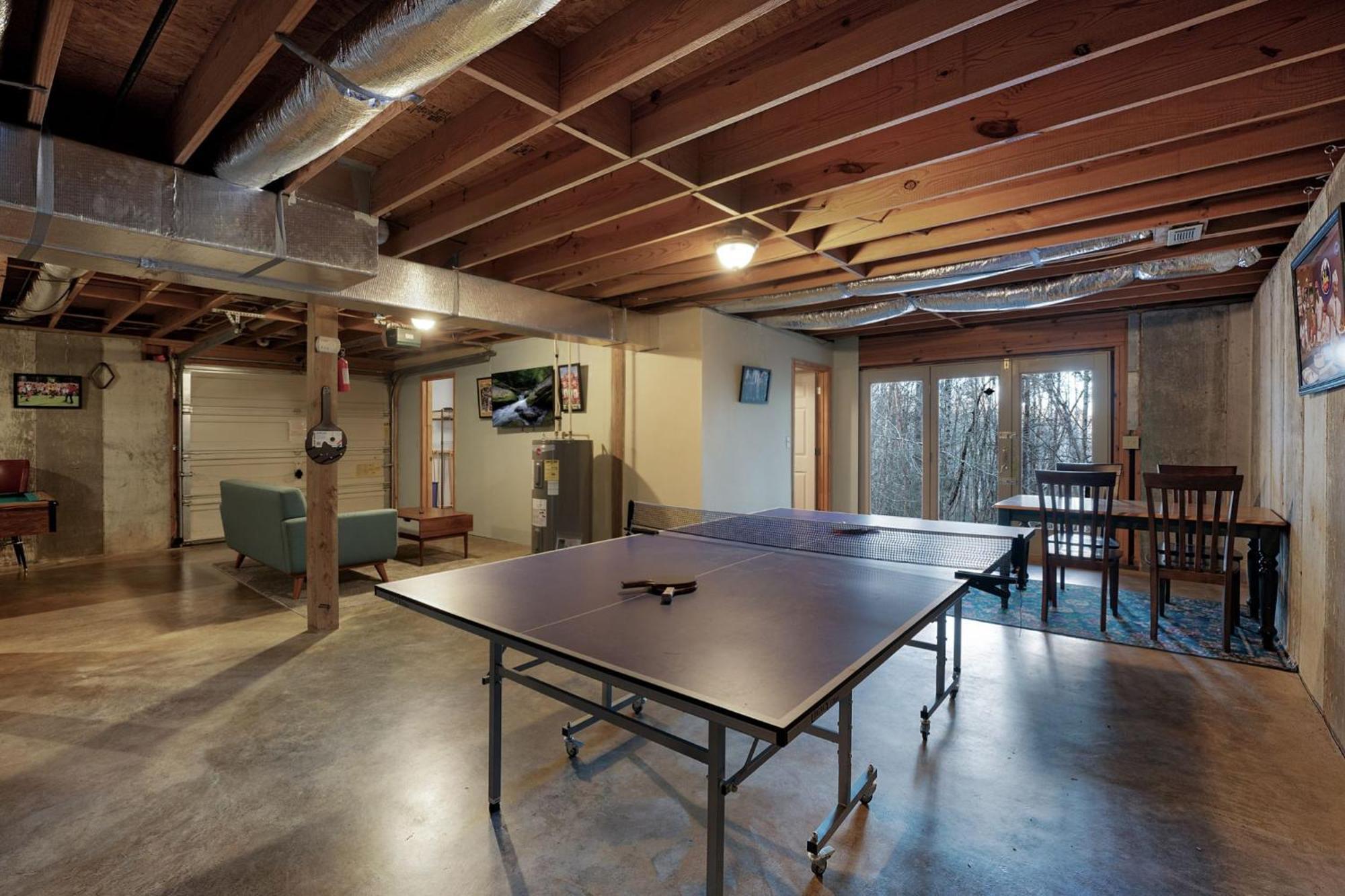 Peaceful Living Minutes From Blue Ridge Hot Tub Pool Table Villa Luaran gambar